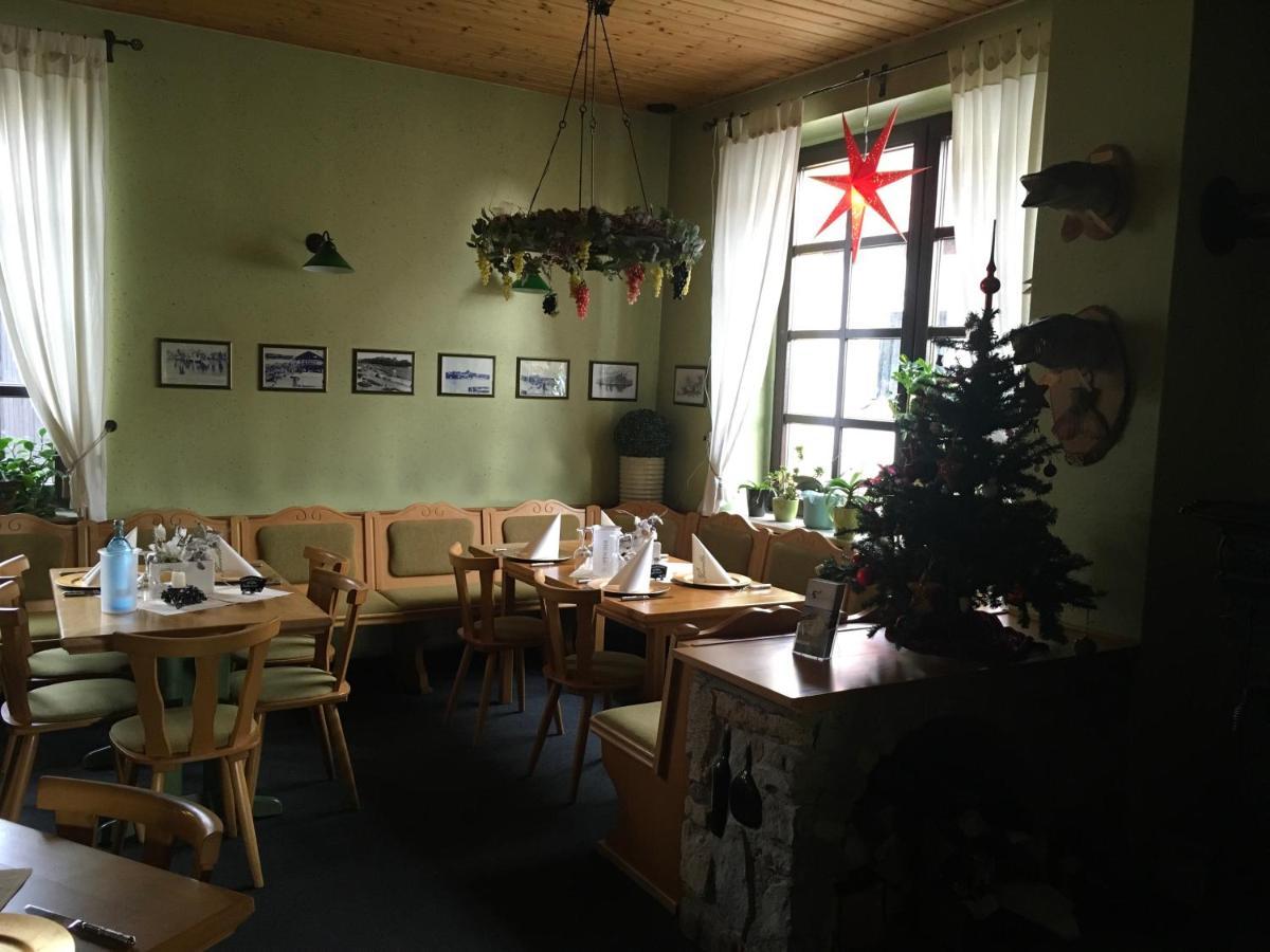 Pension Gasthaus Zur Forelle Seeburg  ภายนอก รูปภาพ
